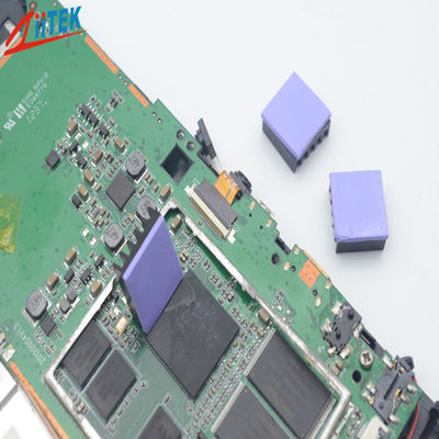 উচ্চ stickiness পৃষ্ঠ সীল PCB / cpu / নেতৃত্বে সিলিকন 2W বায়বীয় তাপ পরিবাহী প্যাড -50 থেকে 200 ℃